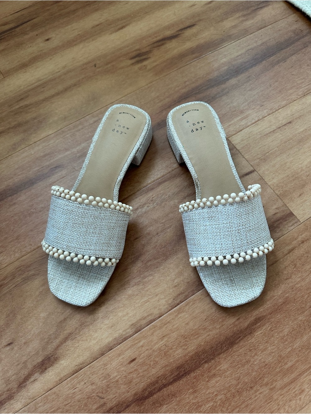 Embellished Slides size 9